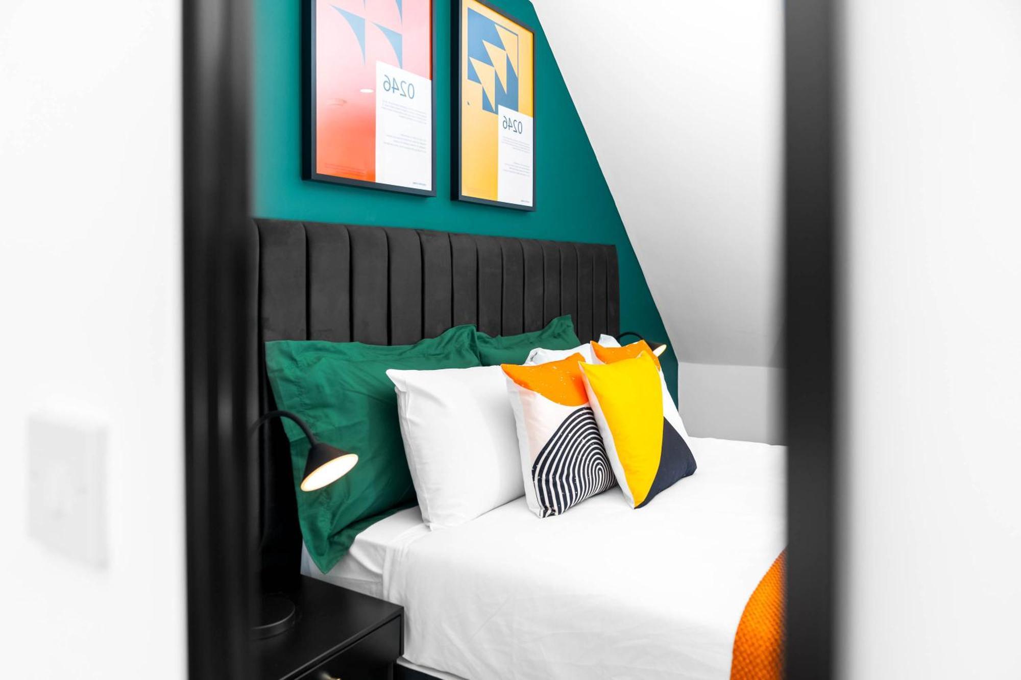 Luxury 3 Bedroom Apartment - Terrace - Near City Centre - Wifi - Smart Tv 1Mr Birmingham Bagian luar foto