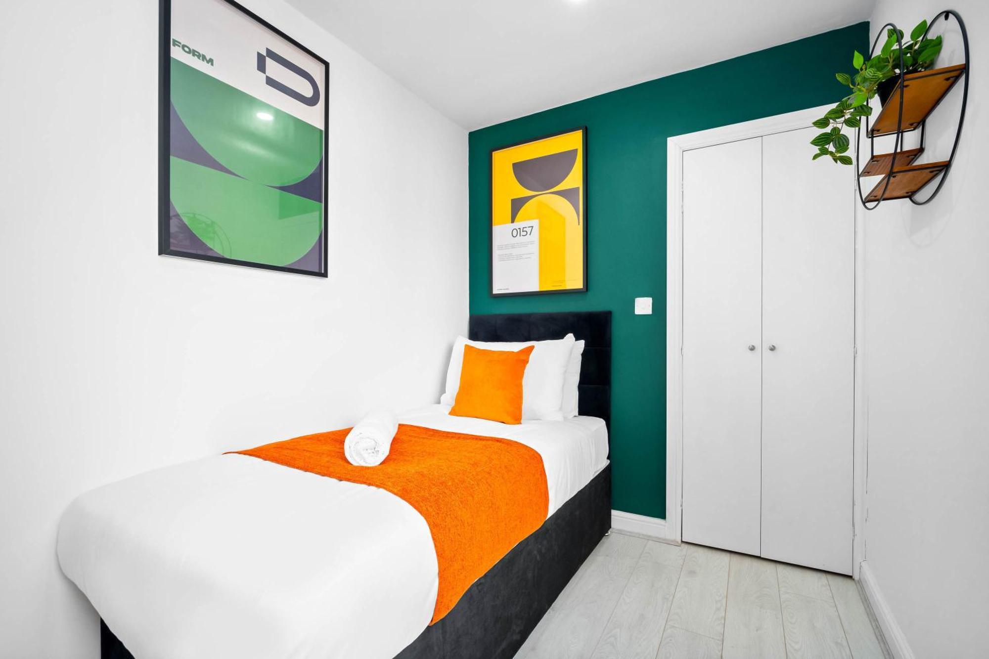 Luxury 3 Bedroom Apartment - Terrace - Near City Centre - Wifi - Smart Tv 1Mr Birmingham Bagian luar foto