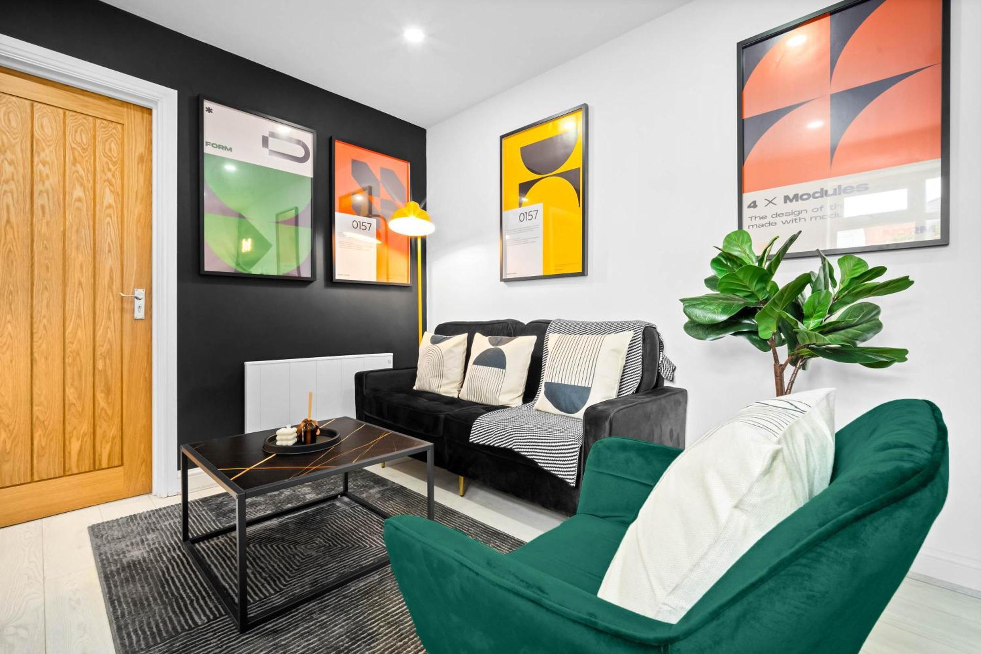 Luxury 3 Bedroom Apartment - Terrace - Near City Centre - Wifi - Smart Tv 1Mr Birmingham Bagian luar foto