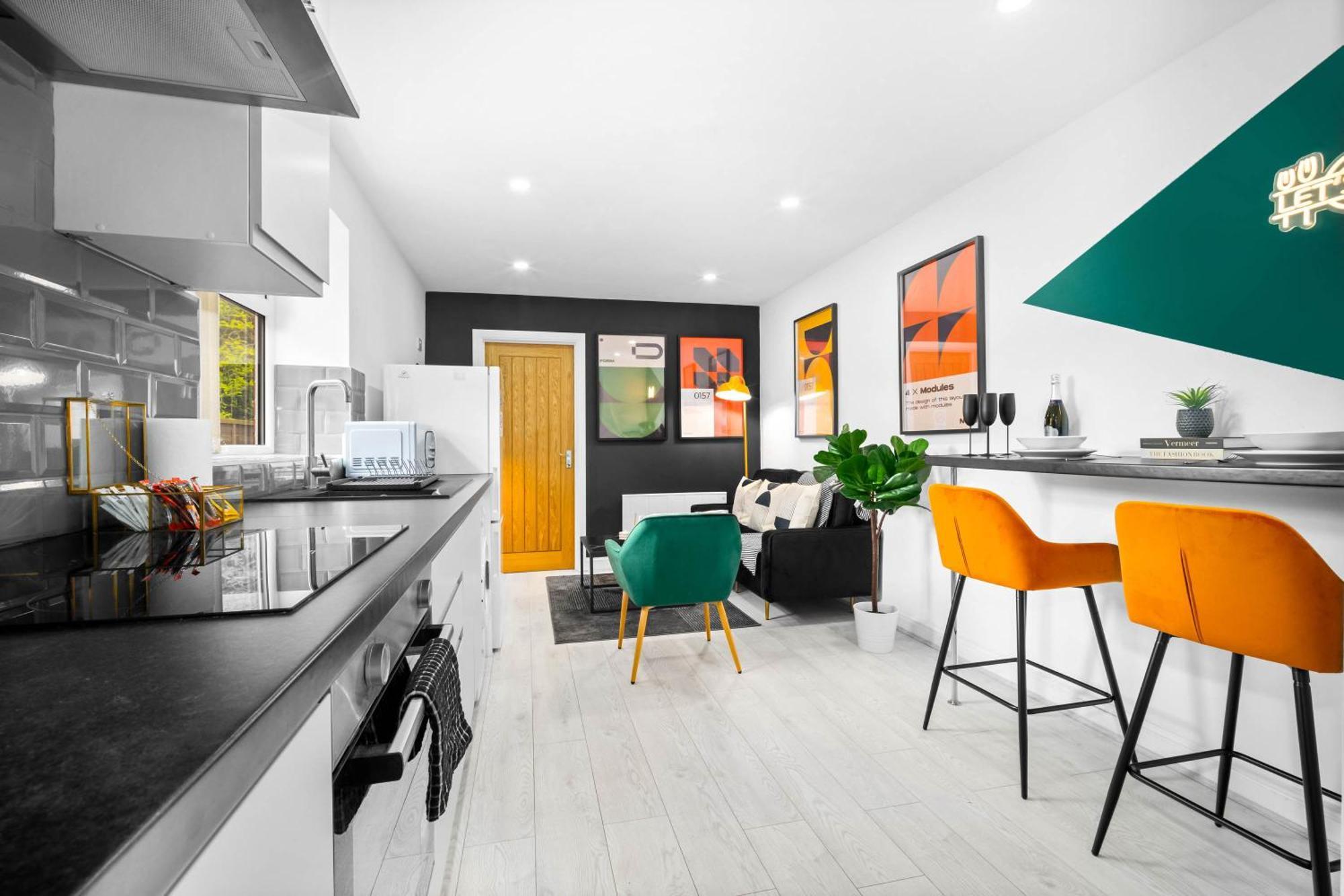 Luxury 3 Bedroom Apartment - Terrace - Near City Centre - Wifi - Smart Tv 1Mr Birmingham Bagian luar foto